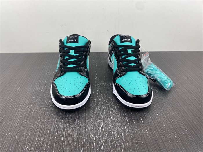 nike sb dunk low Di*m*nd s*pply co. aqua blue 304292-402