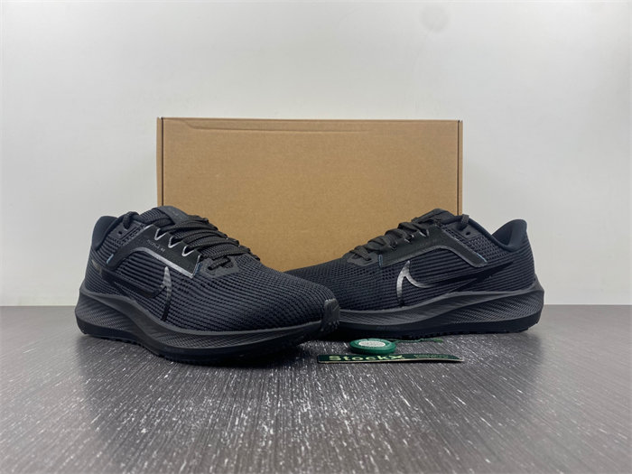Nike Air Zoom Pegasus 40 Black Anthracite DV3853-002
