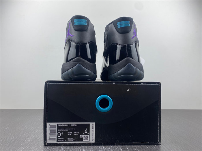 Air Jordan 11 Retro 978037-006