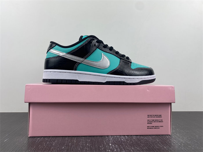 nike sb dunk low Di*m*nd s*pply co. aqua blue 304292-402