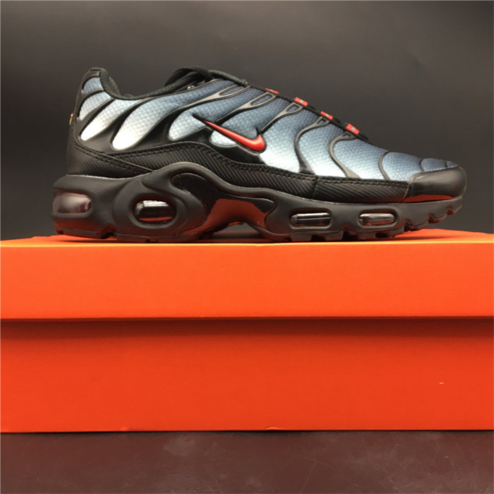 Nike Air Max Plus Black Gradient Red CI2299-001
