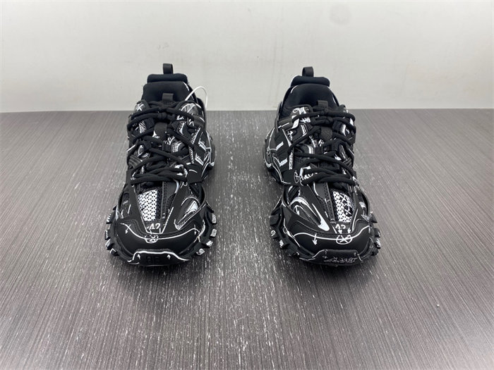 Ba*len*cia*ga track sneaker sketch graffiti 542023 w3sr2 2315