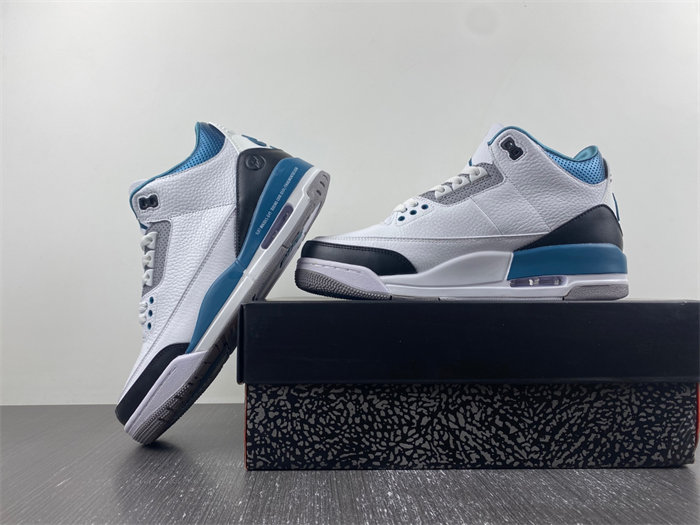 Jordan 3 Retro True Blue 136064-660