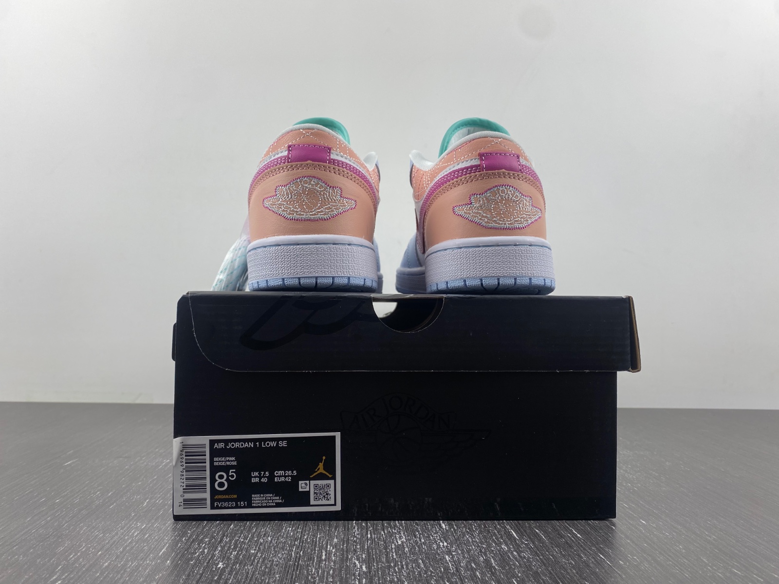 Air Jordan 1 Low SE