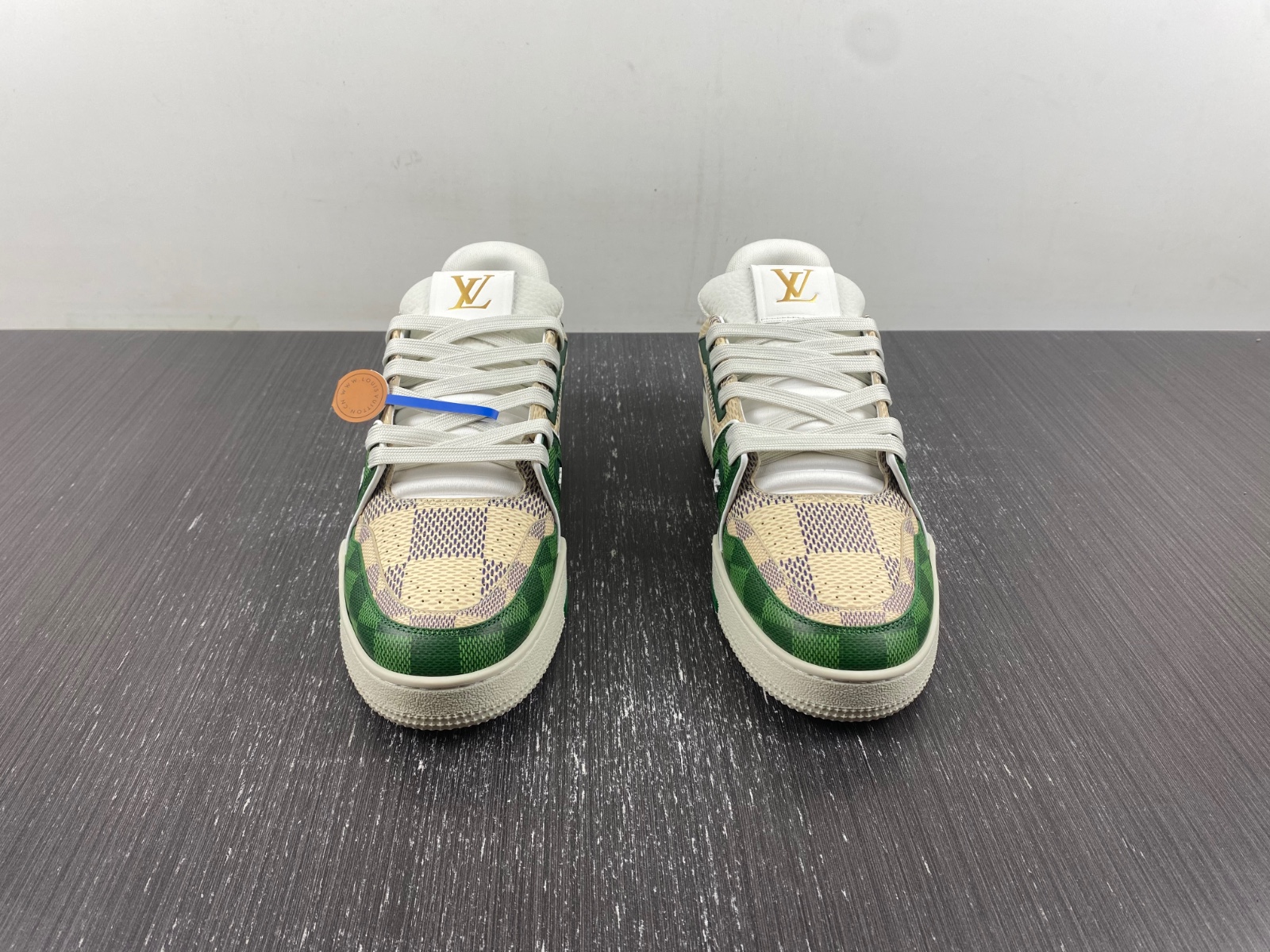 l**is V*t*n lv trainer # 54 new york restrictions white-green-gray checkered color