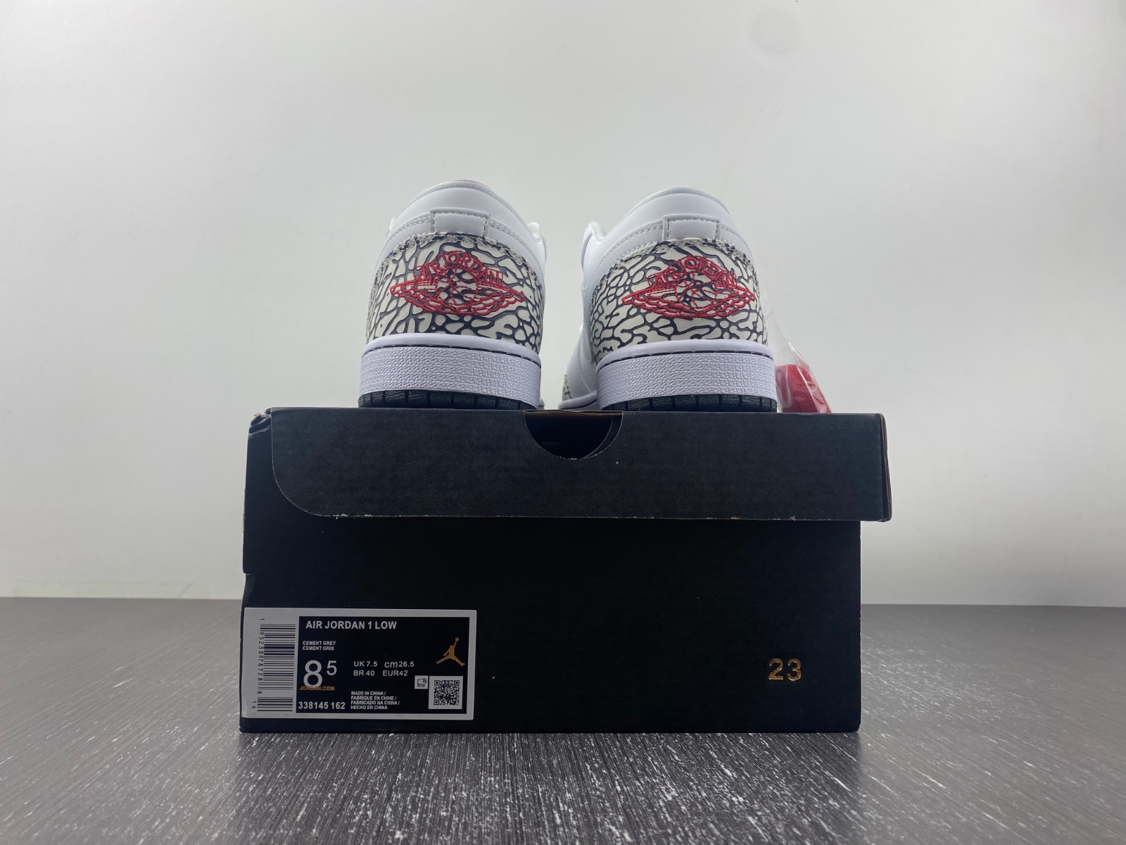 Air Jordan 1 Low Phat