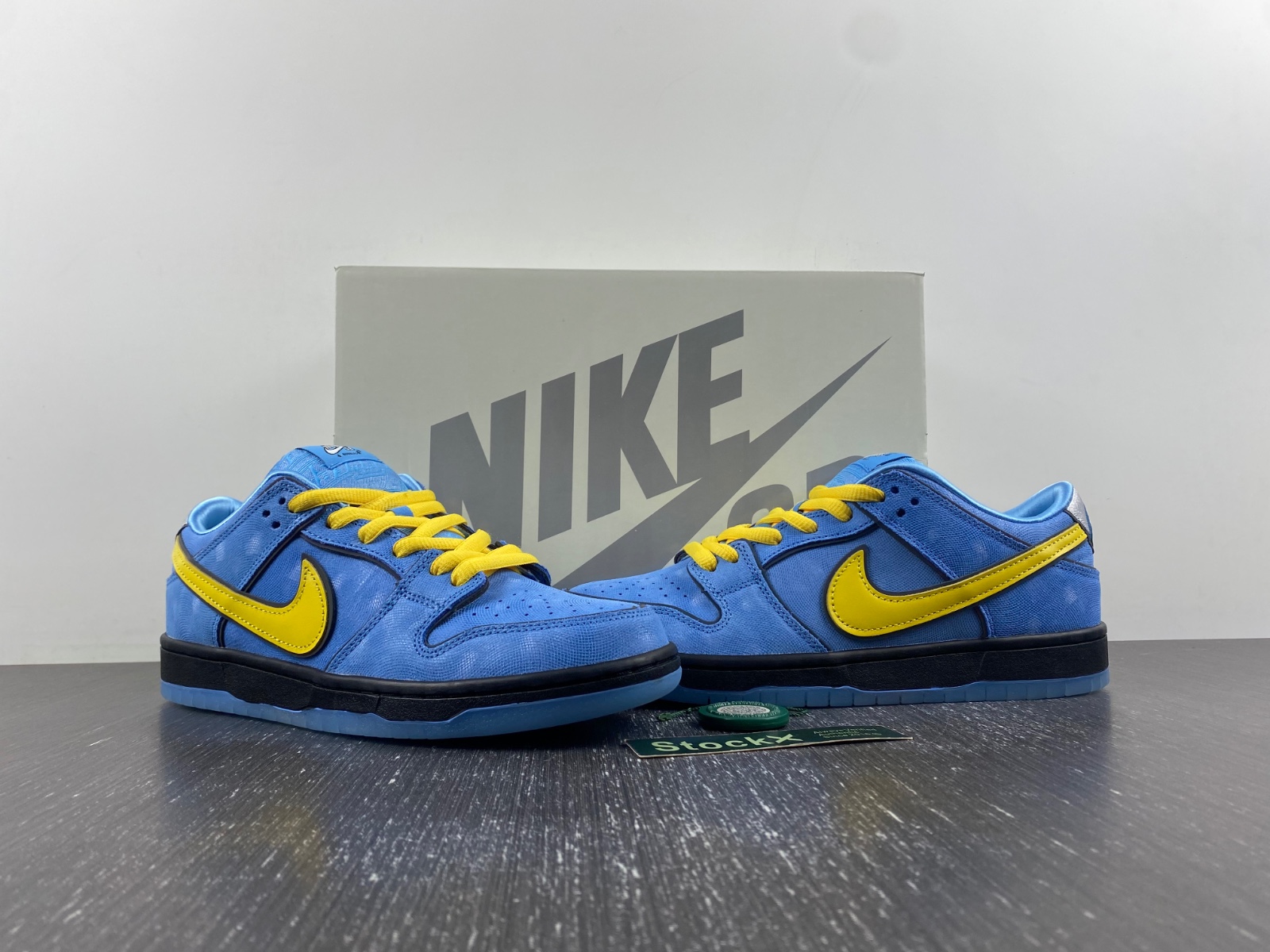 The Powerpuff Girls x Nike SB Dunk Low “Bubbles”