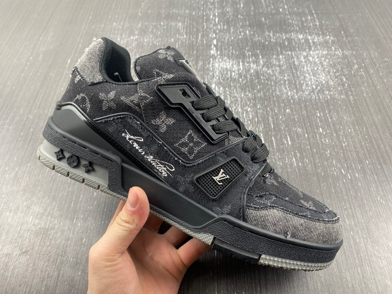 l**is V*t*n x nigo trainer black denim
