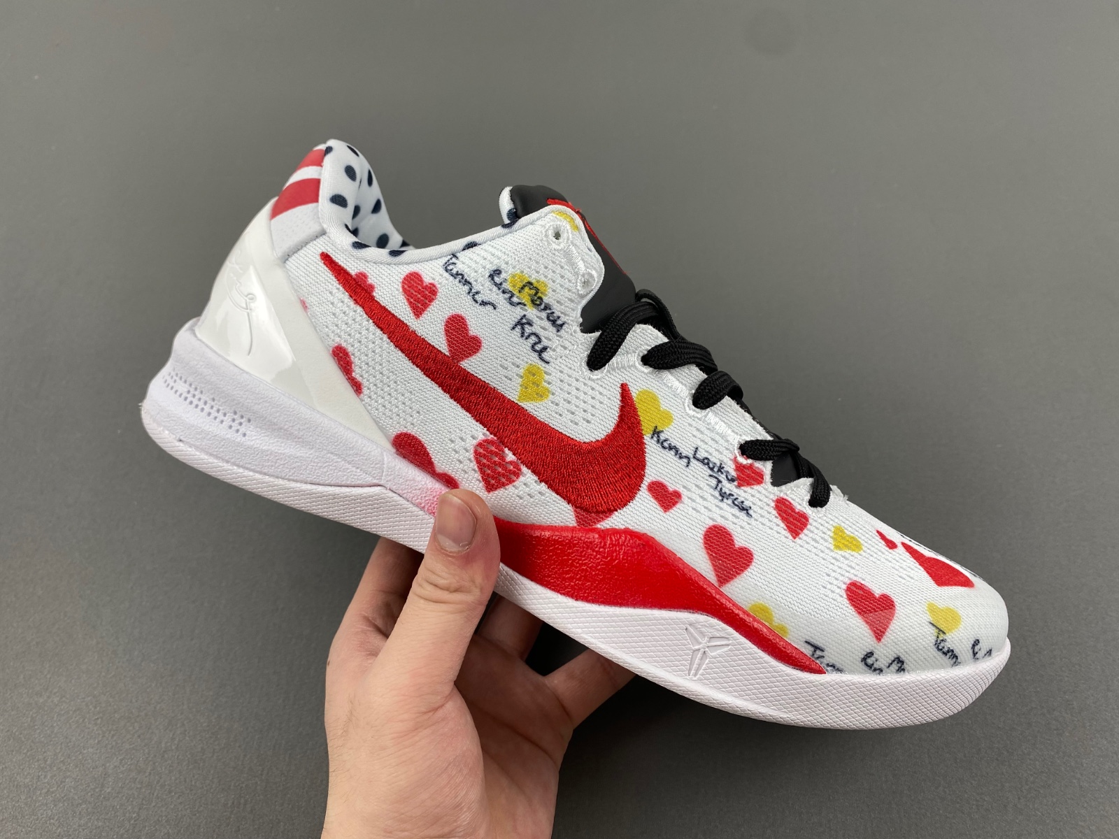 Nike Kobe 8 Protro "Valentine