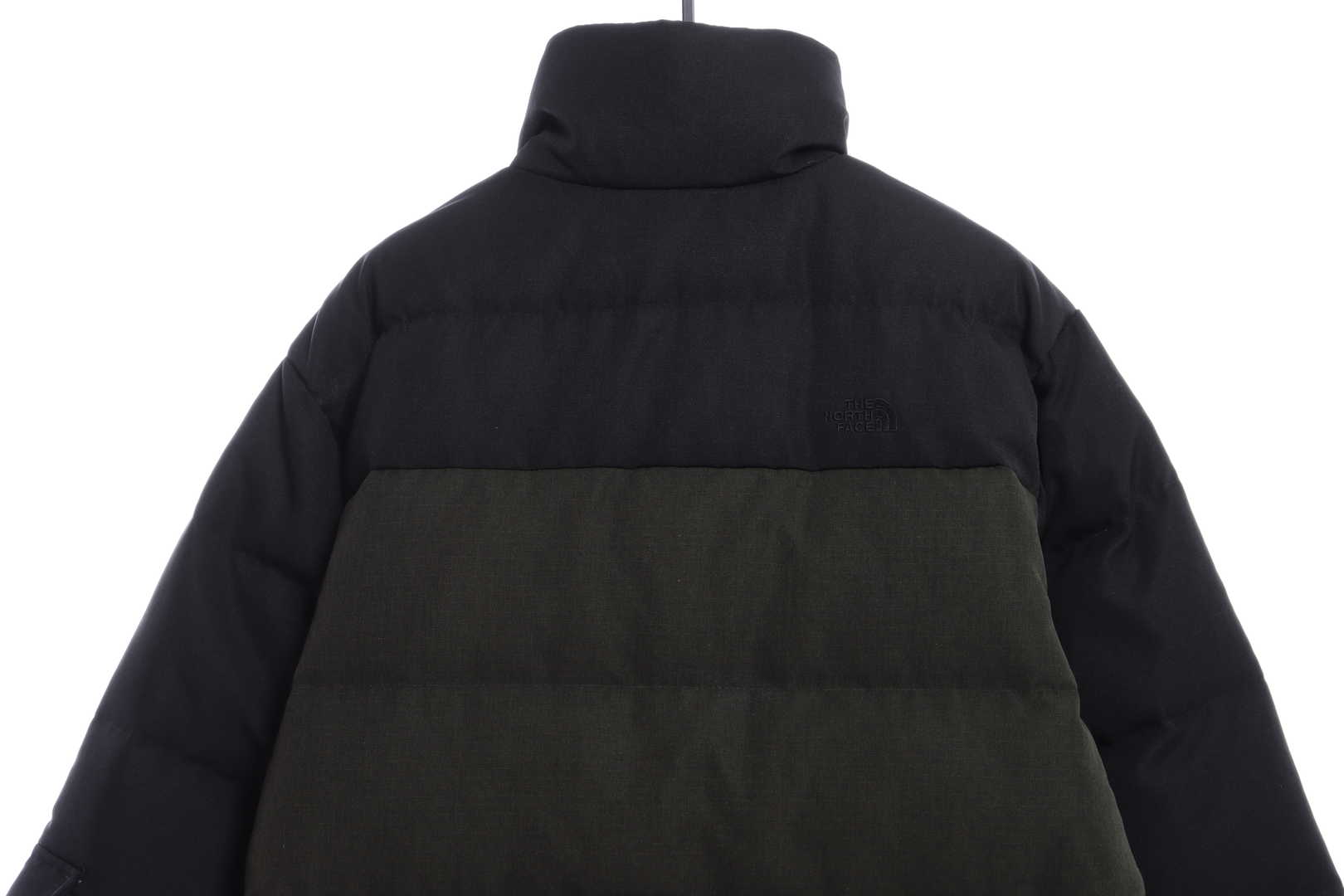 the n0*h F**e splicing contrast color large pocket functional down jacket