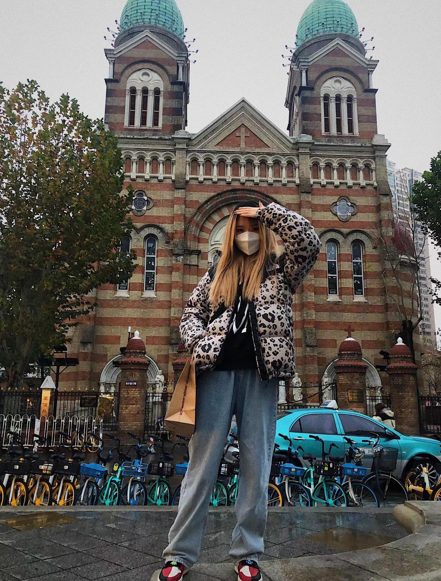 t*f*the n0*h f**e leopard down jacket