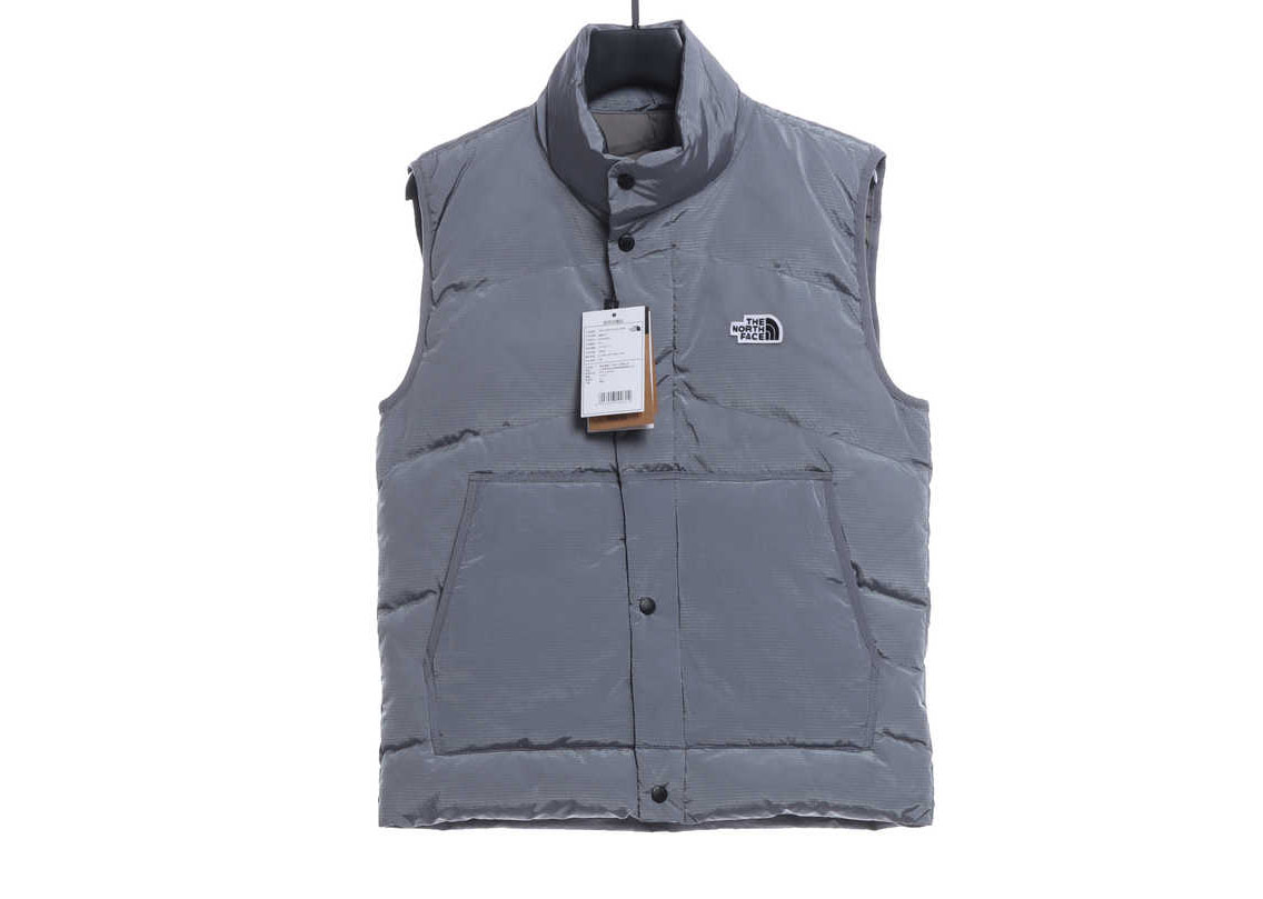 the n0*h F**e chest patch micro label down vest