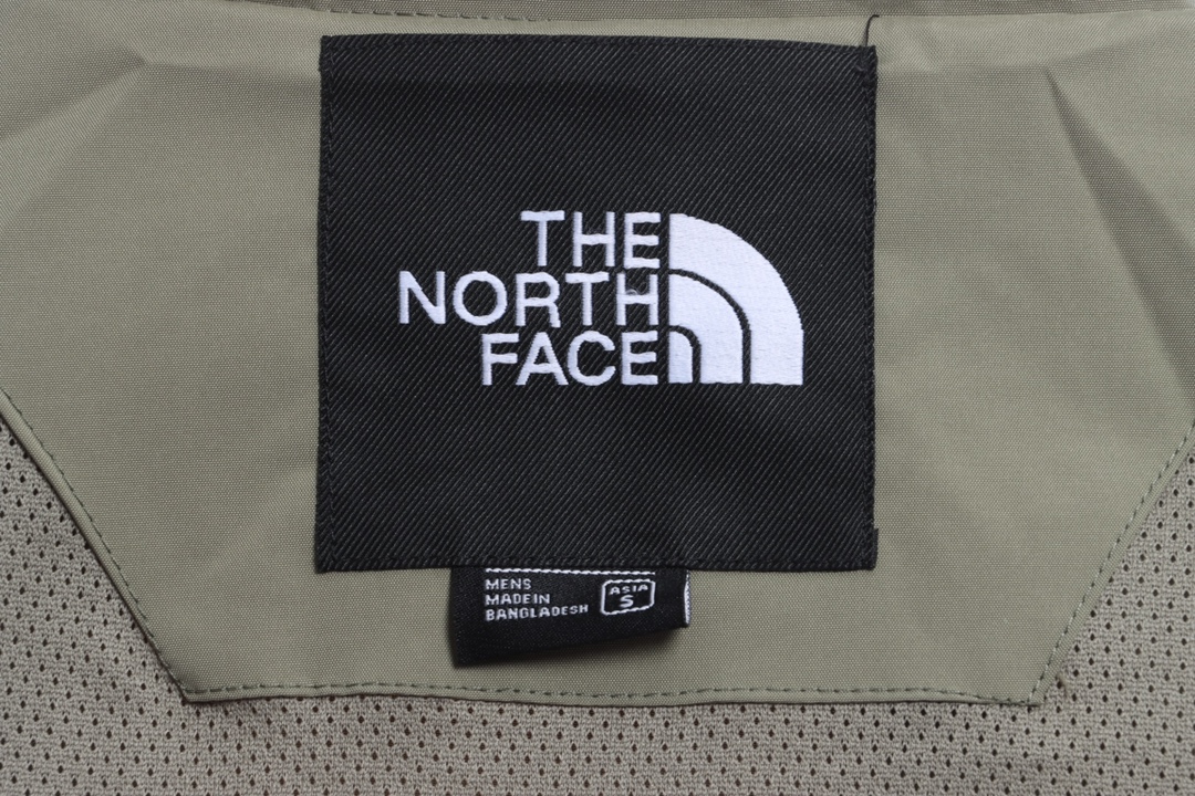 the n0*h F**e sleeve logo embroidered tech jacket