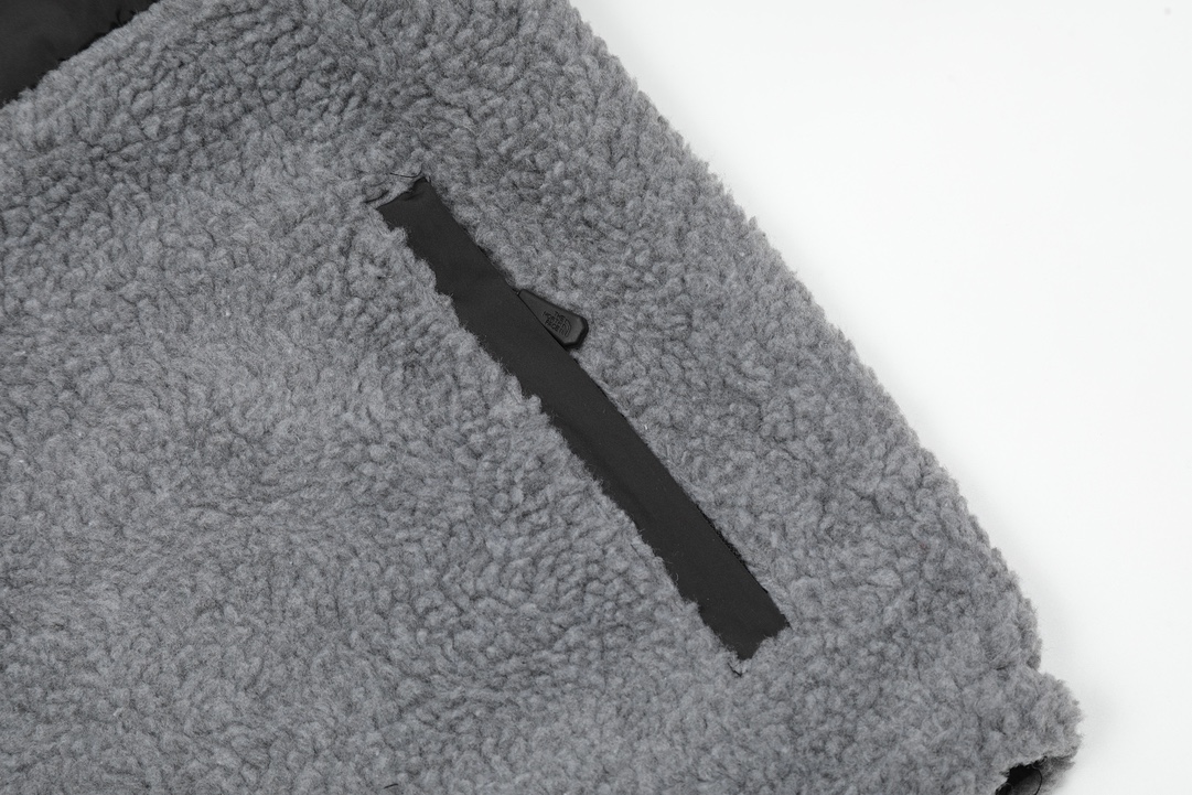 he norh f**e/t*f lamb wool coat (with added cotton lining)