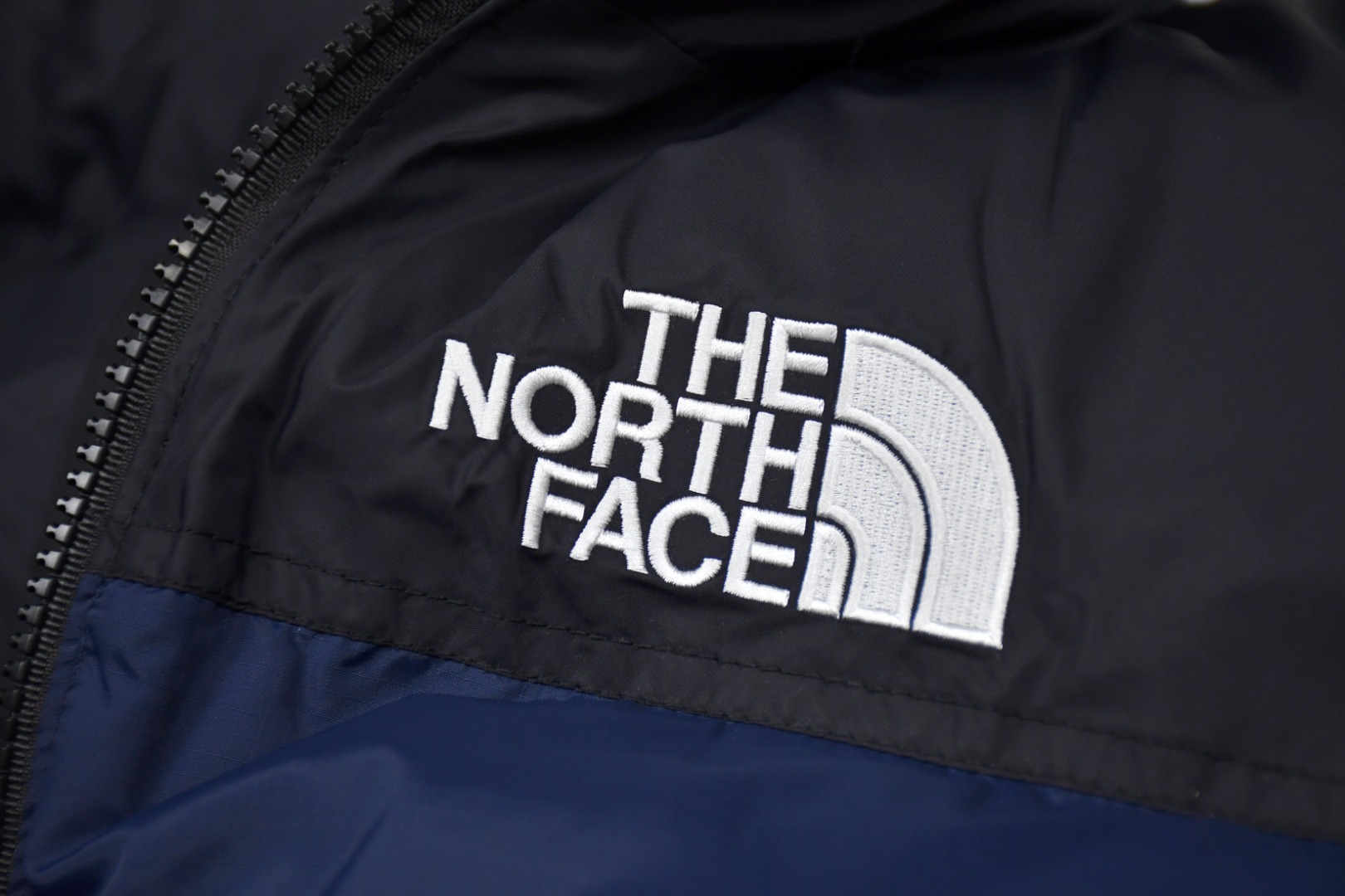 the n0*h f**e t*f  1996 down jacket navy