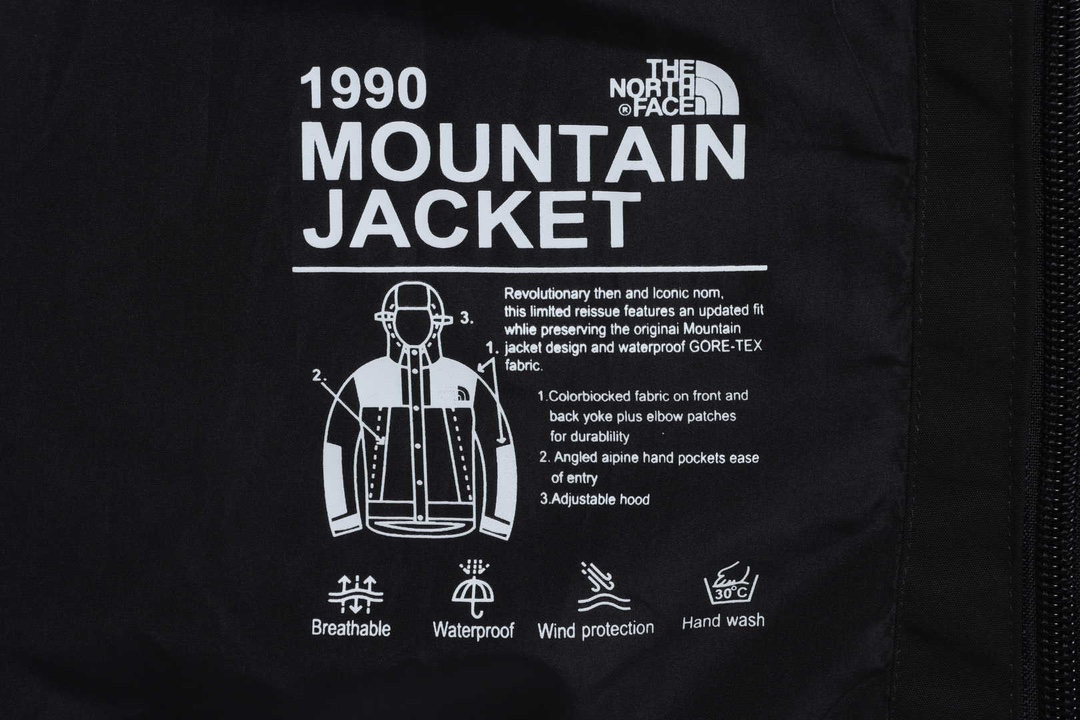the n0*h F**e contrast color stitching jacket