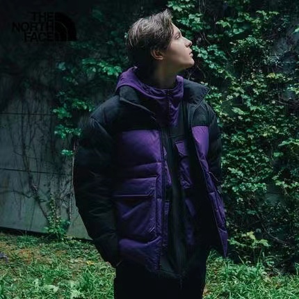 the n0*h F**e splicing contrast color large pocket functional down jacket