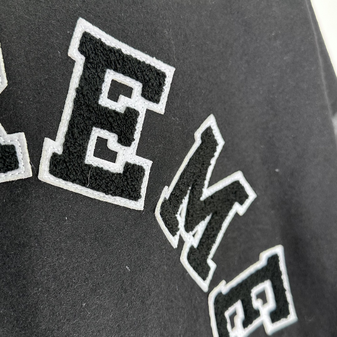 S*prem3 tiger varsity jacket 2023