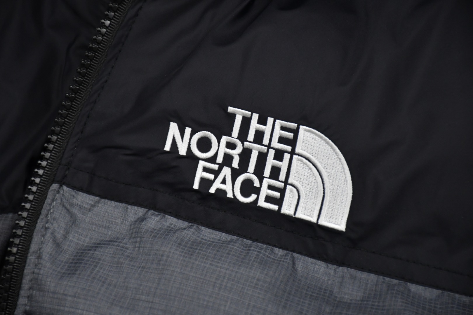 the n0*h f**e t*f  1996 down jacket grey