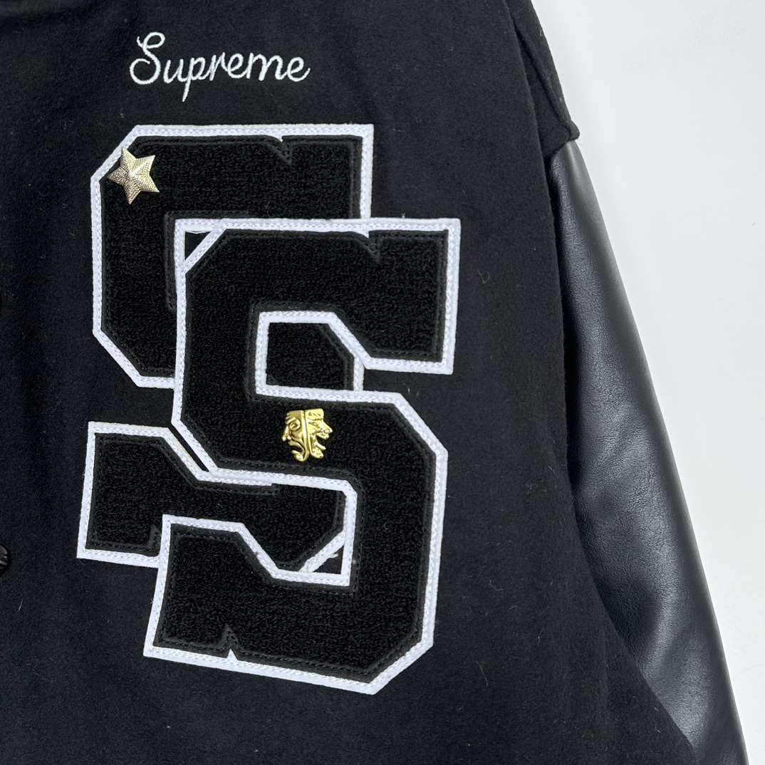 S*prem3 tiger varsity jacket 2023