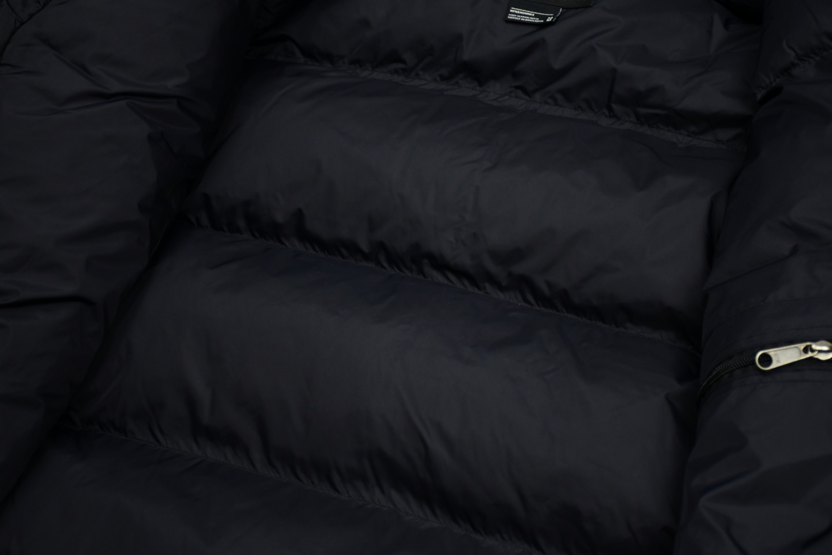 the n0*h f**e t*f  1996 down jacket black