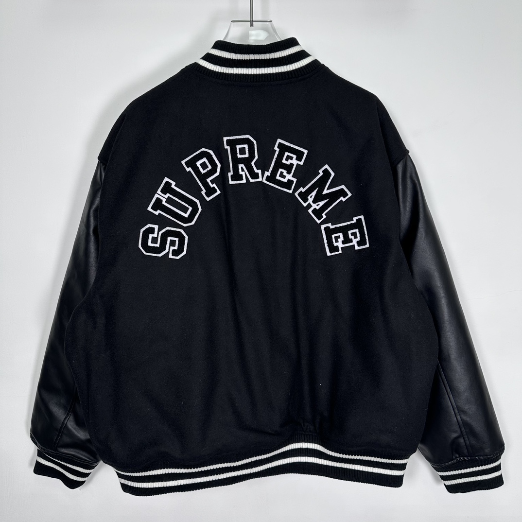 S*prem3 tiger varsity jacket 2023