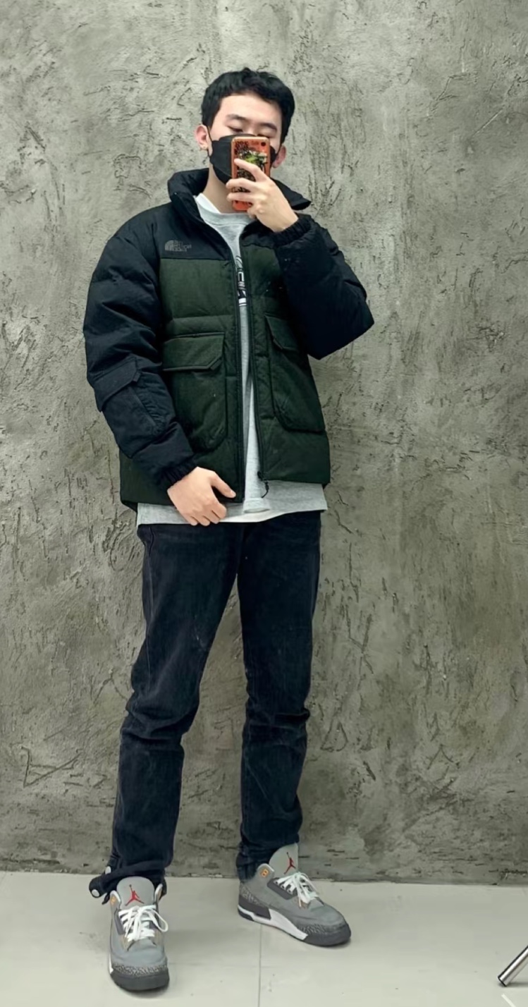 the n0*h F**e splicing contrast color large pocket functional down jacket