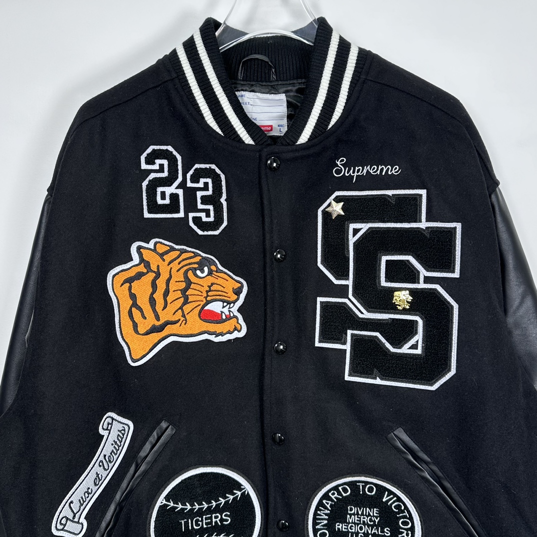 S*prem3 tiger varsity jacket 2023