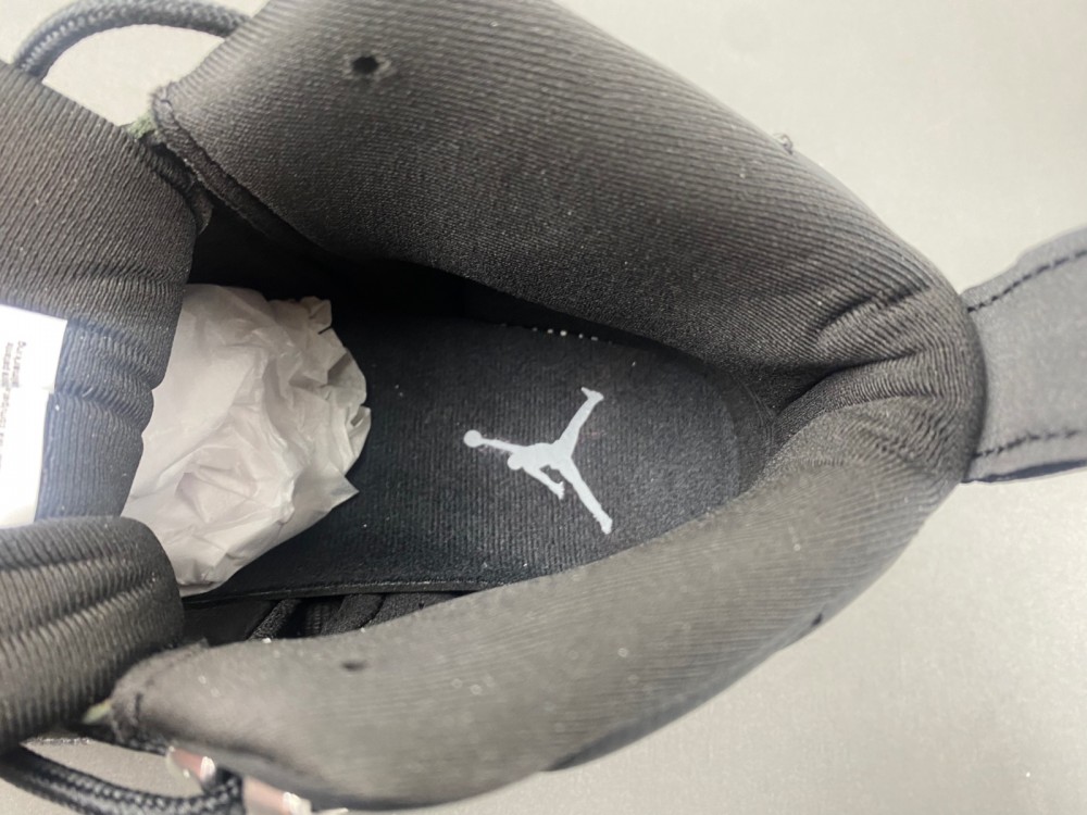 Jordan 12 Retro Barons CT8013-010
