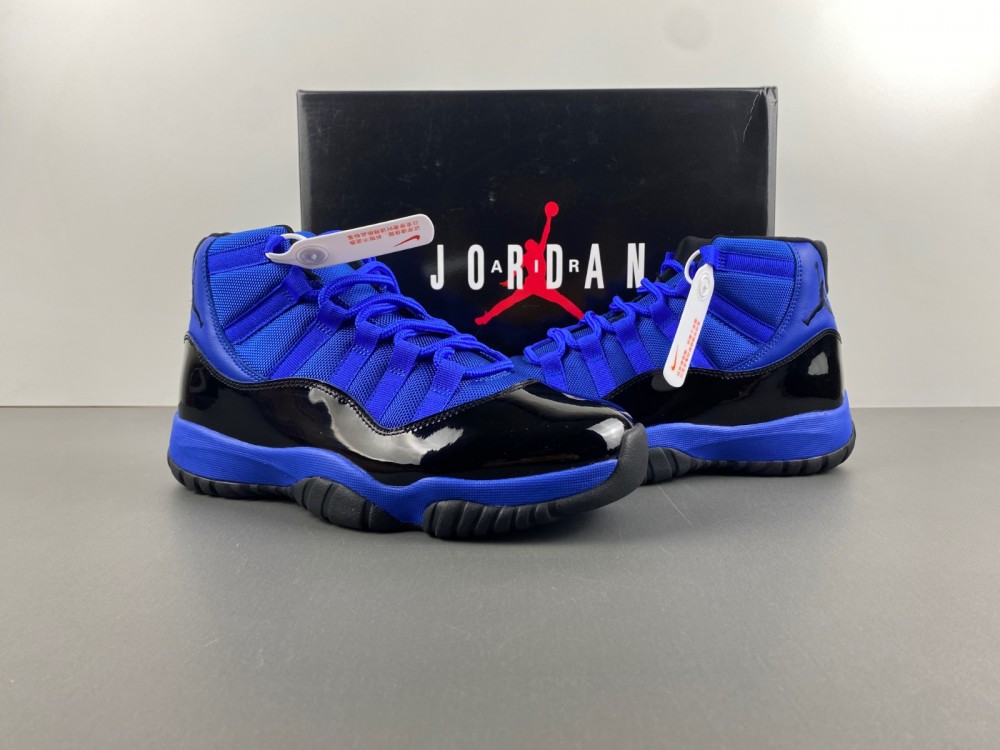 Air Jordan 11 CT8012-400
