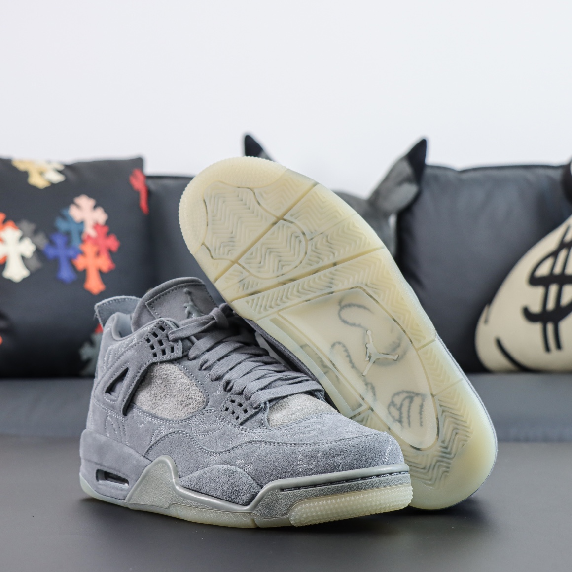 Jordan 4 Retro Kaws 930155-003