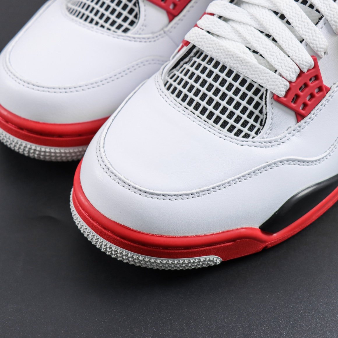 Max US16 Jordan 4 Retro "Fire Red DC7770-160