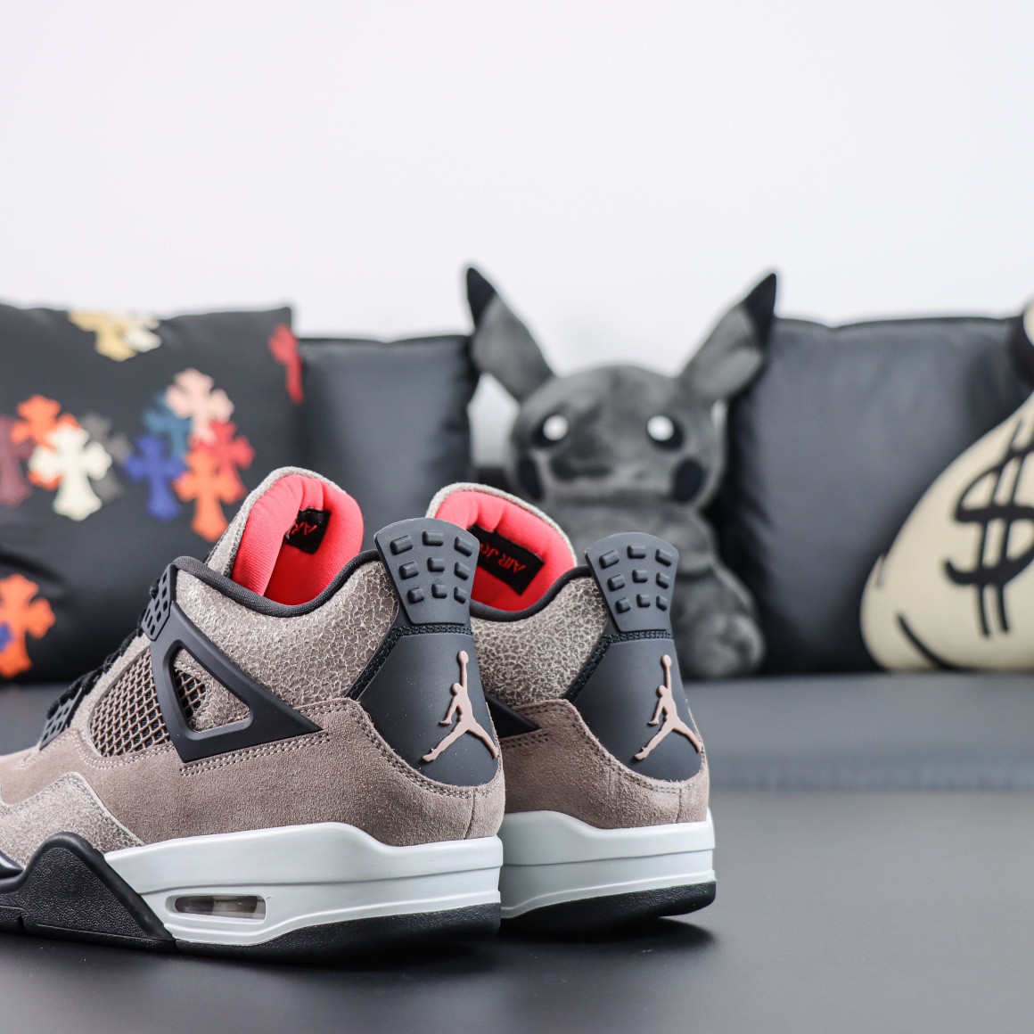 Max US16 Jordan 4 Retro Taupe Haze DJ6249-200