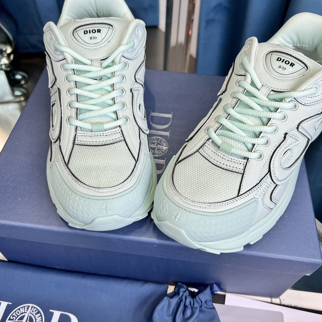 D*or x stone island b30